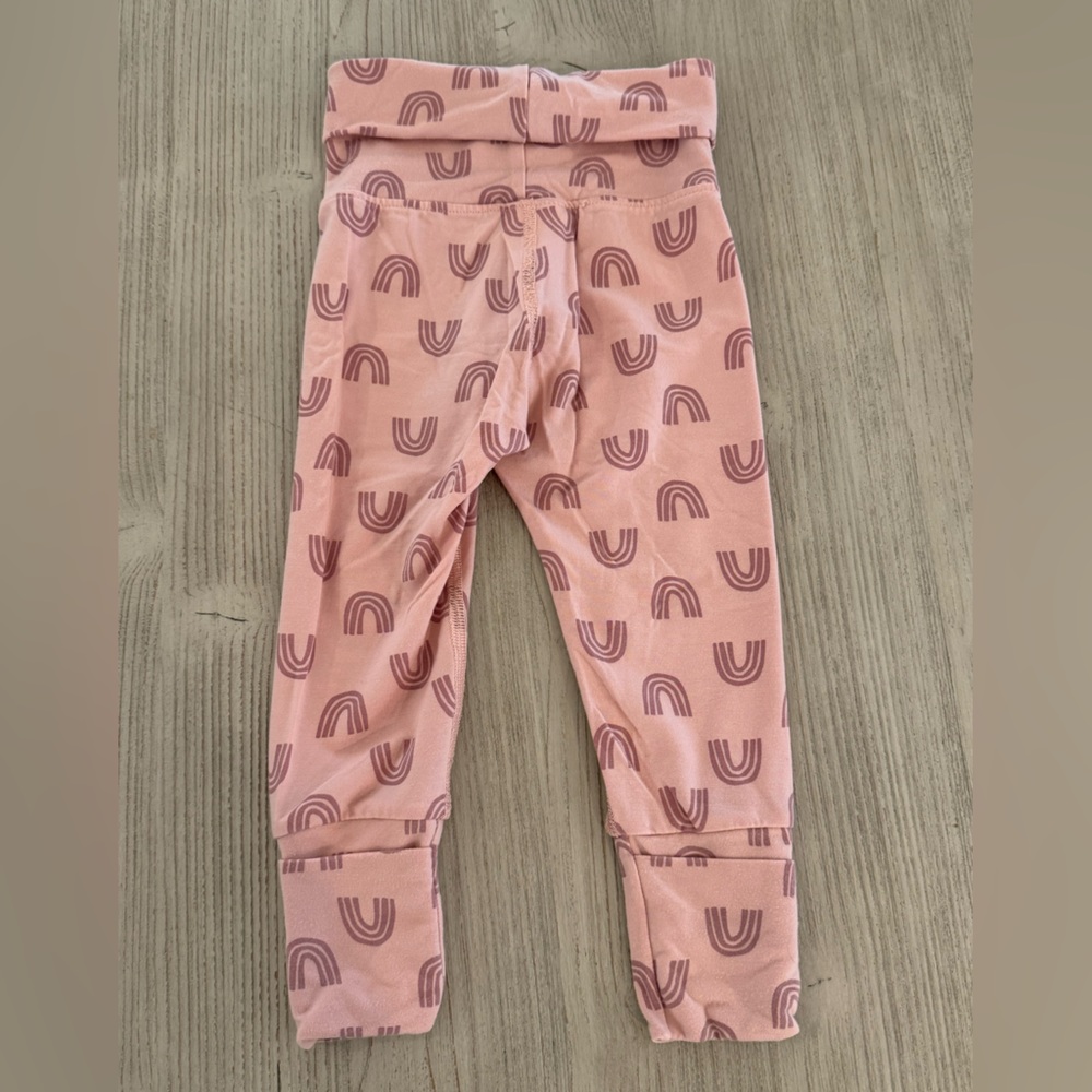 Baby Layette Wiggle Pants in HannaSoft - Picture 3 of 5